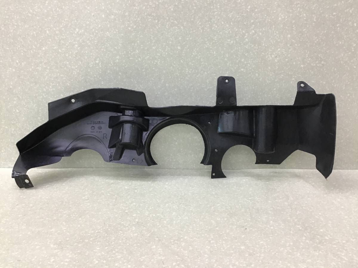 Пыльник (кузов наружные) BMW X5 E53 2000-2007 Пыльник (кузов наружные) BMW X5 E53 2000-2007