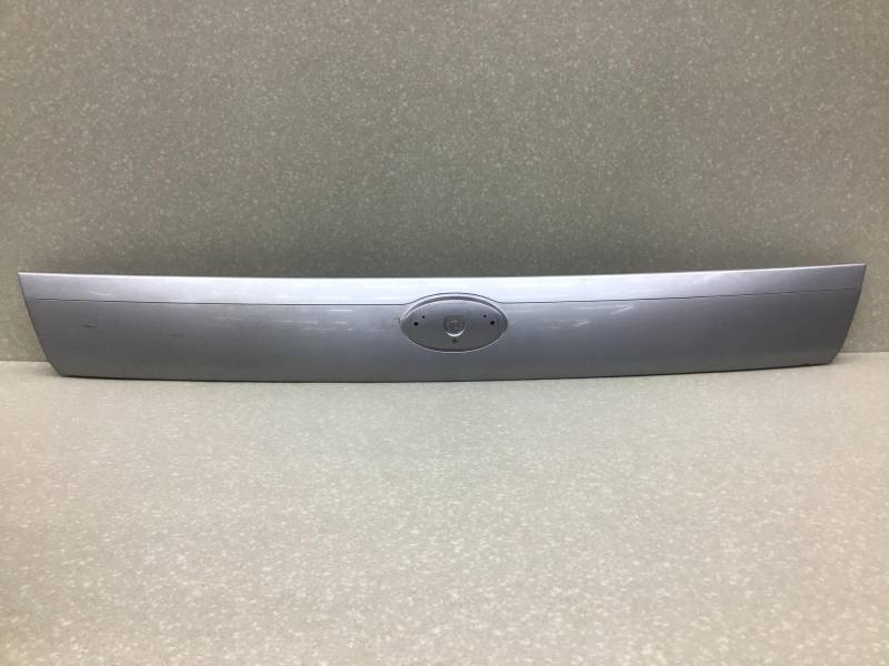 Накладка двери багажника, Subaru Forester (S11) 2002-2007 Накладка двери багажника, Subaru Forester (S11) 2002-2007