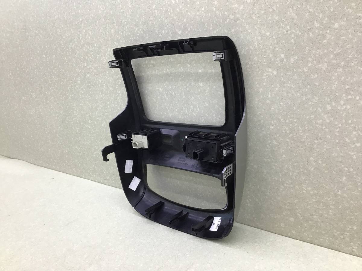 Рамка магнитолы Nissan Terrano 3 (D10) 2014-2022