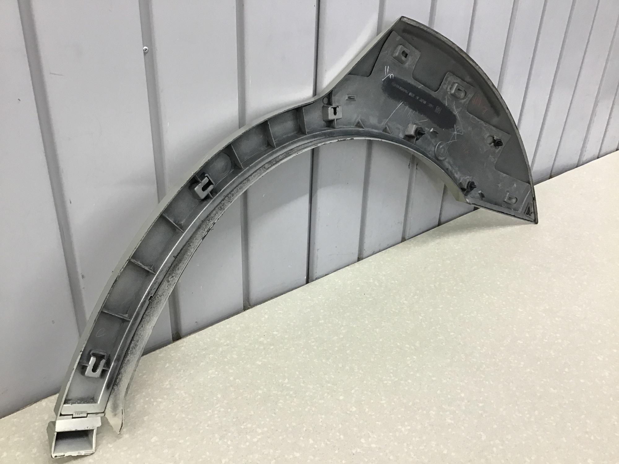 Накладка заднего крыла правого, Subaru Legacy Outback (B14) 2010-2014 Накладка заднего крыла правого, Subaru Legacy Outback (B14) 2010-2014