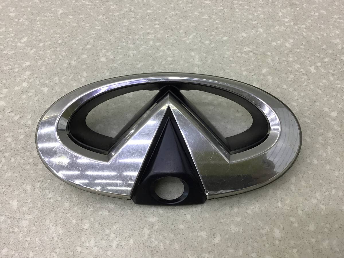 Эмблема Infiniti QX56/QX80 (Z62) 2010> Эмблема Infiniti QX56/QX80 (Z62) 2010>
