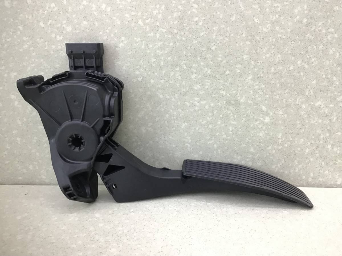 Педаль газа Chevrolet Cruze (J300) 2009-2016