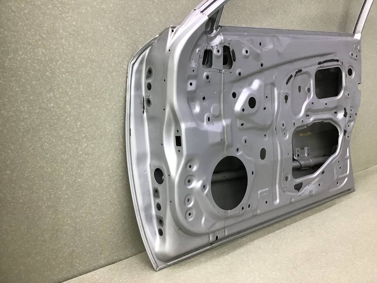 Дверь передняя правая Lexus IS 250/350 2005-2013 Дверь передняя правая Lexus IS 250/350 2005-2013
