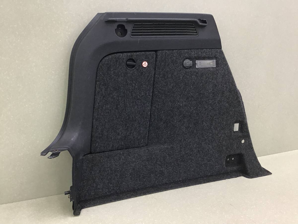 Обшивка багажника Volkswagen Tiguan (5N2) 2011-2016 Обшивка багажника Volkswagen Tiguan (5N2) 2011-2016