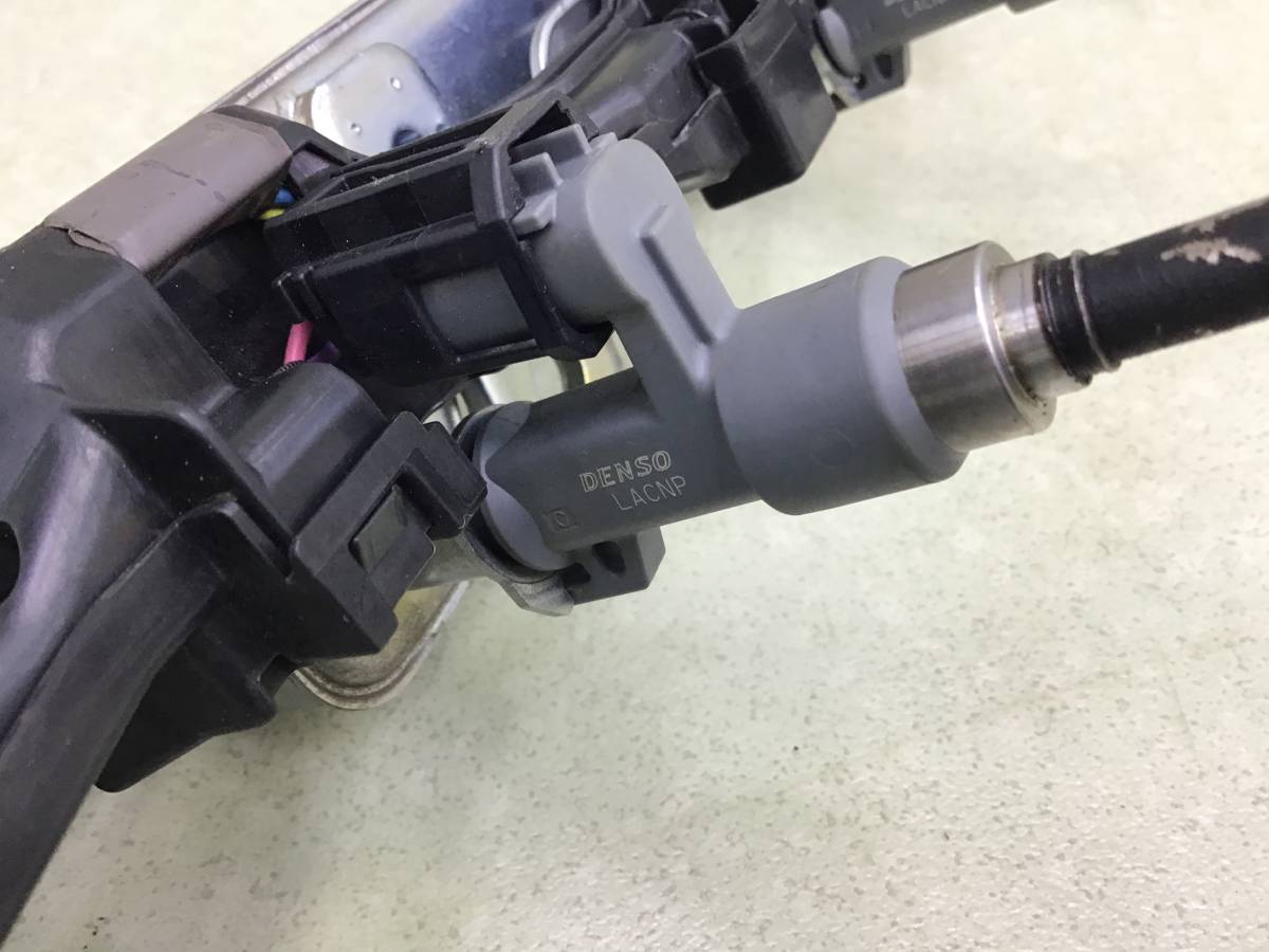 Рейка топливная (рампа) Toyota Land Cruiser (J300) 2021>