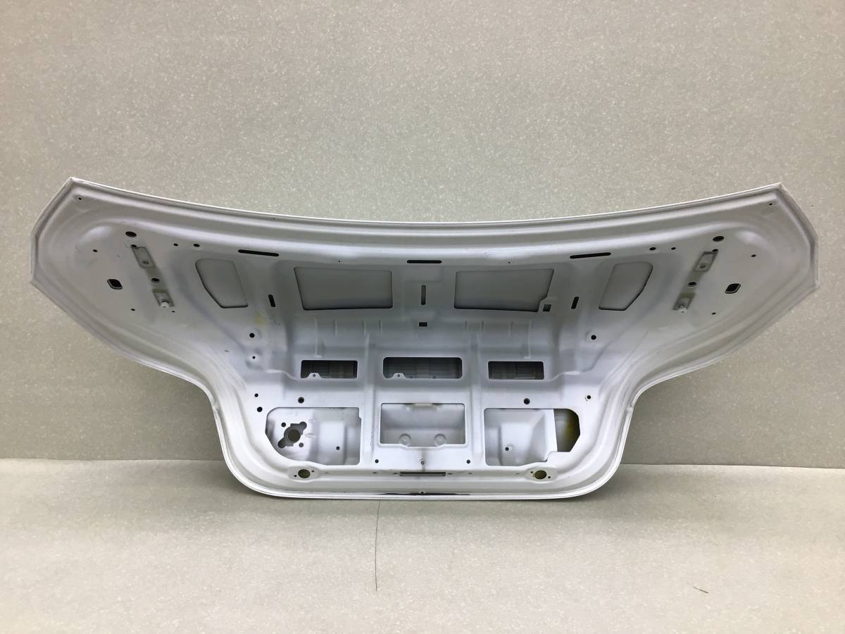 Крышка багажника BMW 5-series E60/E61 2003-2009 Крышка багажника BMW 5-series E60/E61 2003-2009