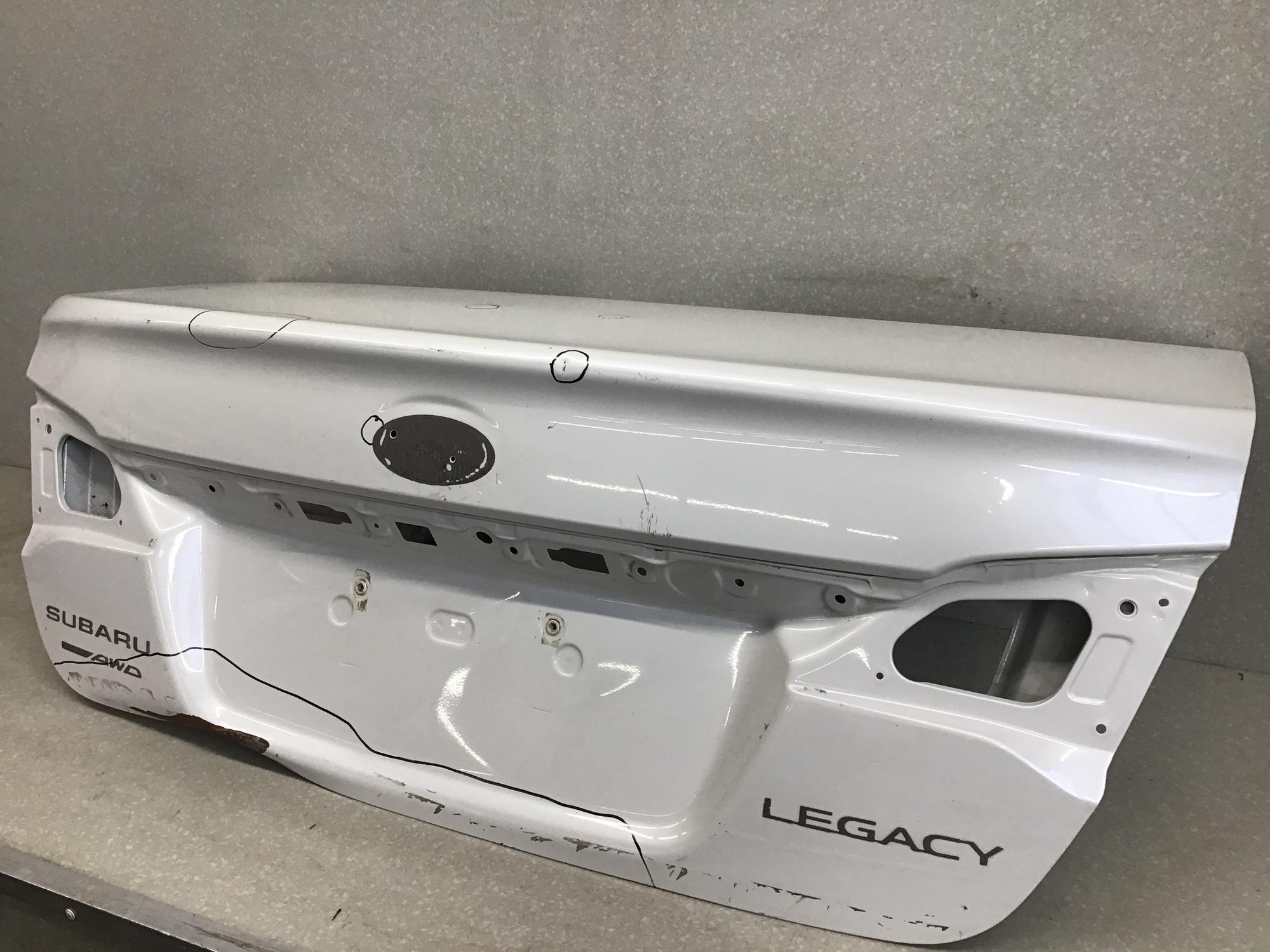 Крышка багажника, Subaru Legacy (B14) 2010-2015