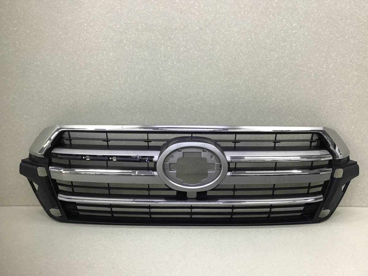 Решетка радиатора Toyota Land Cruiser 11 (VDJ200) 2007-2021 Решетка радиатора Toyota Land Cruiser 11 (VDJ200) 2007-2021