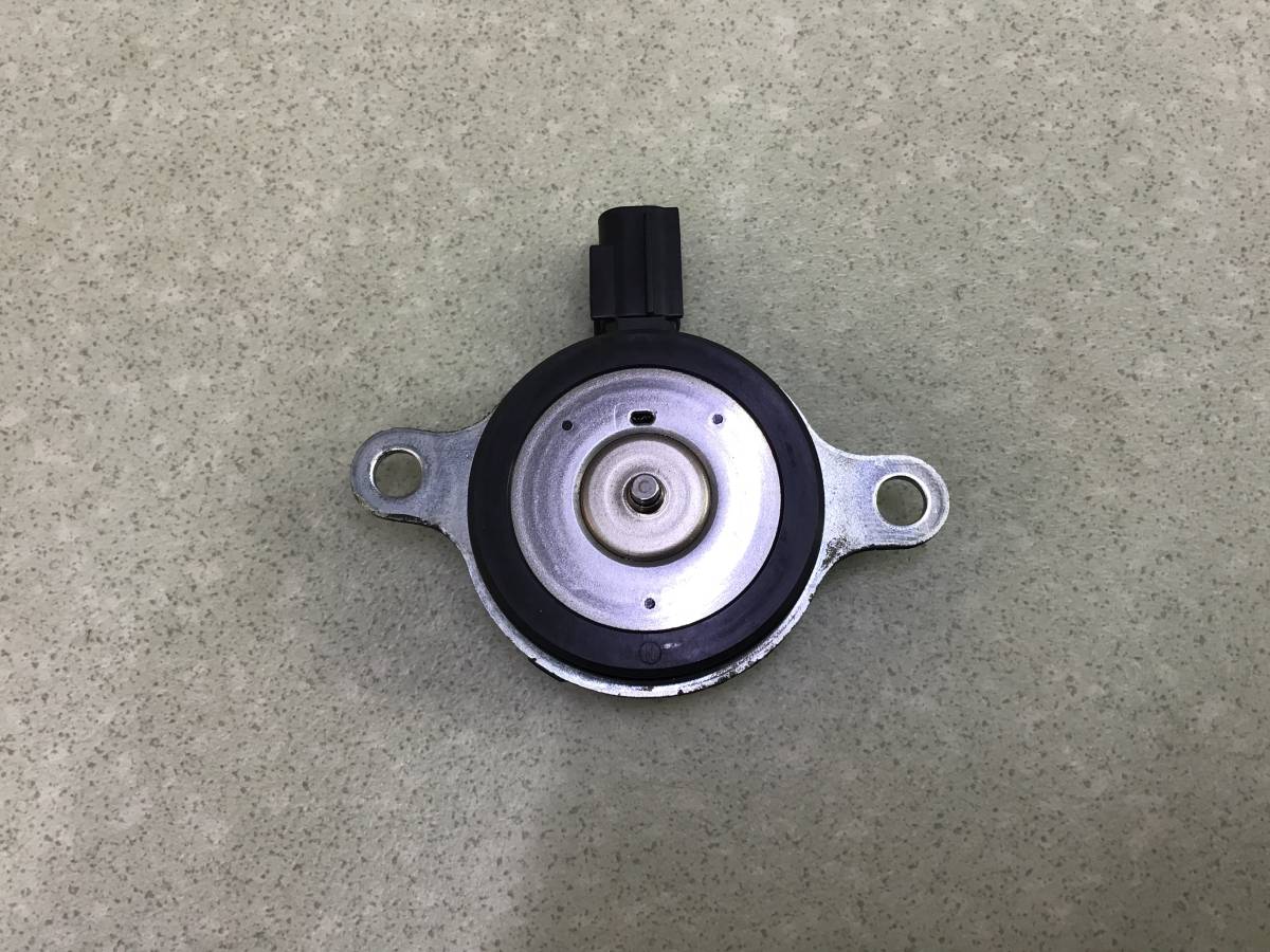 Клапан электромагн. изменения фаз ГРМ Toyota Land Cruiser (J300) 2021>