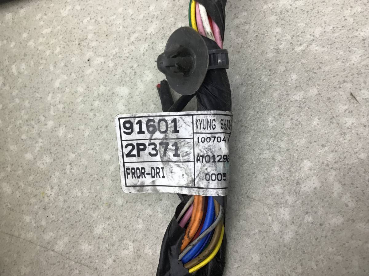 Проводка двери Kia Sorento (XM) 2009-2021