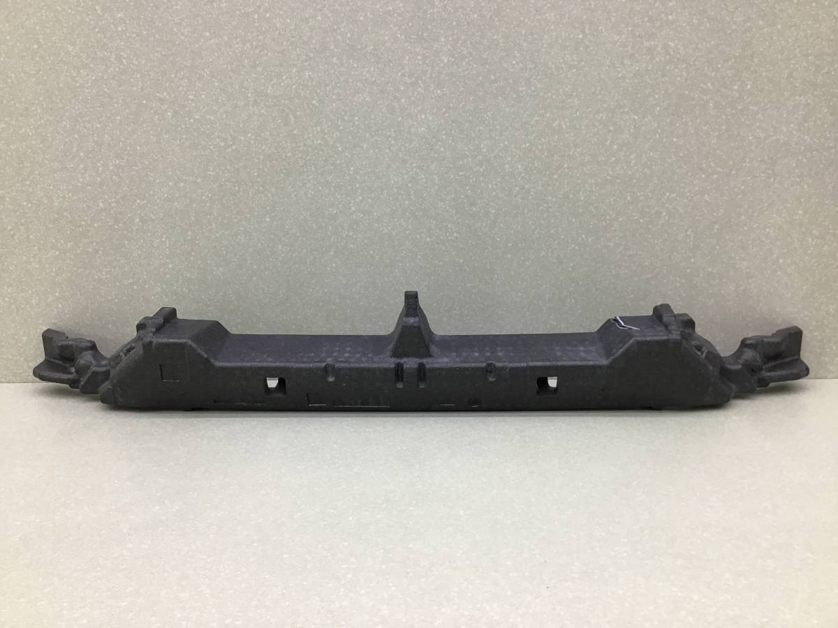 Наполнитель переднего бампера Toyota Rav 4 (XA50) 2018>