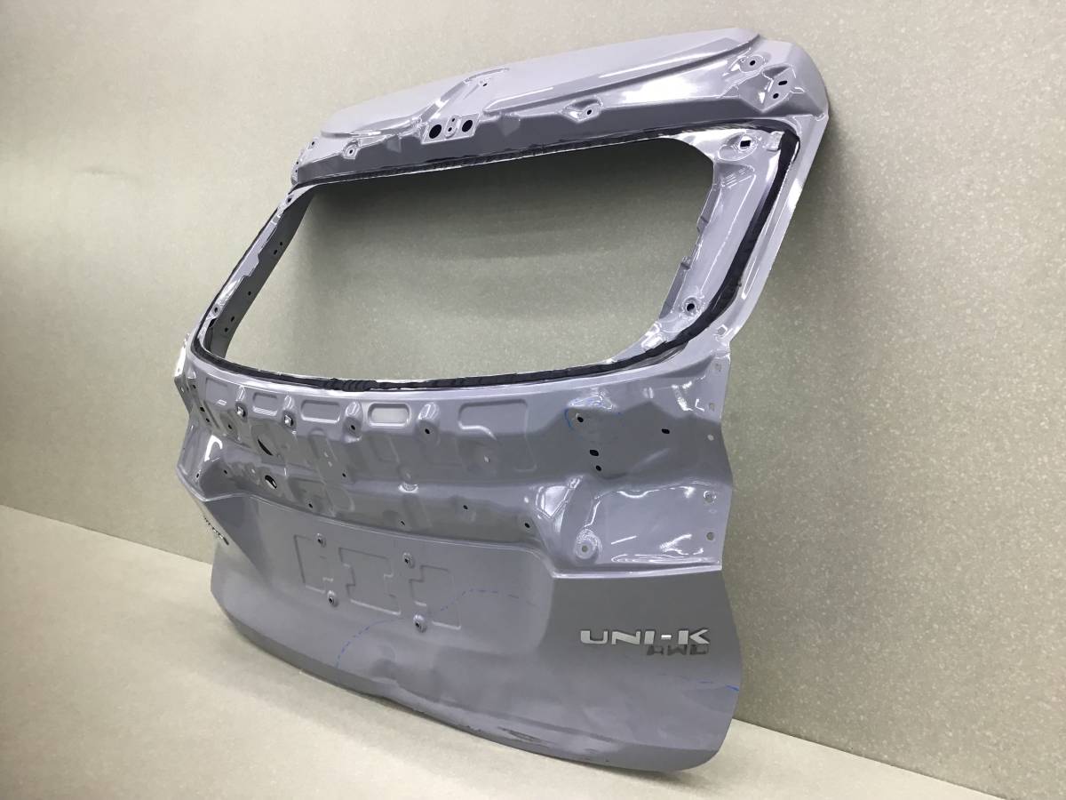 Дверь багажника Changan UNI-K 2020> Дверь багажника Changan UNI-K 2020>