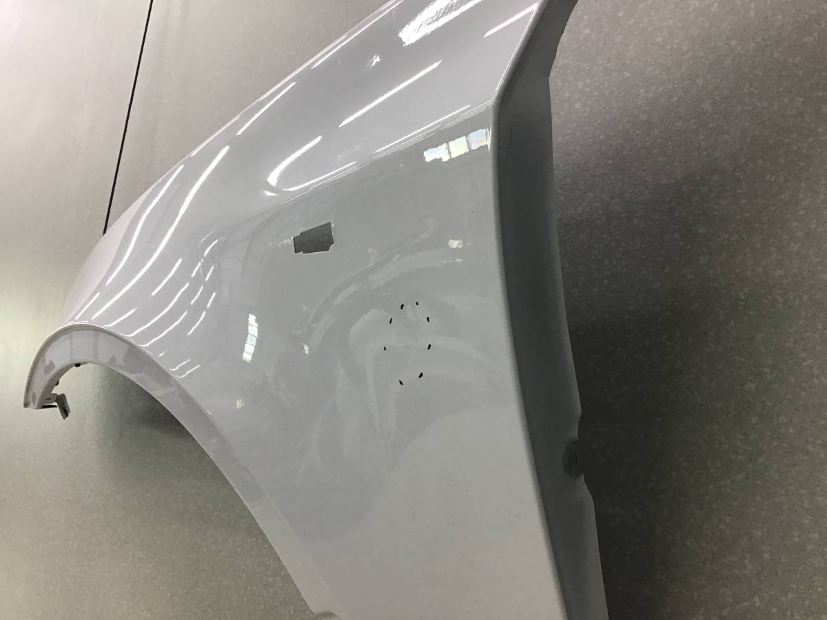 Крыло переднее левое BMW X3 E83 2004-2010