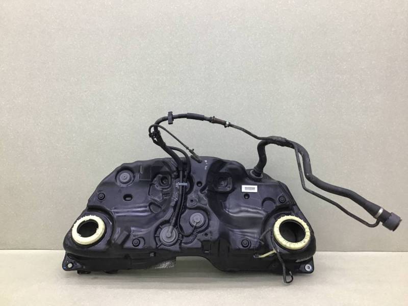 Бак топливный Lexus GS 300/400/430 (GRS190) 2005-2012 Бак топливный Lexus GS 300/400/430 (GRS190) 2005-2012