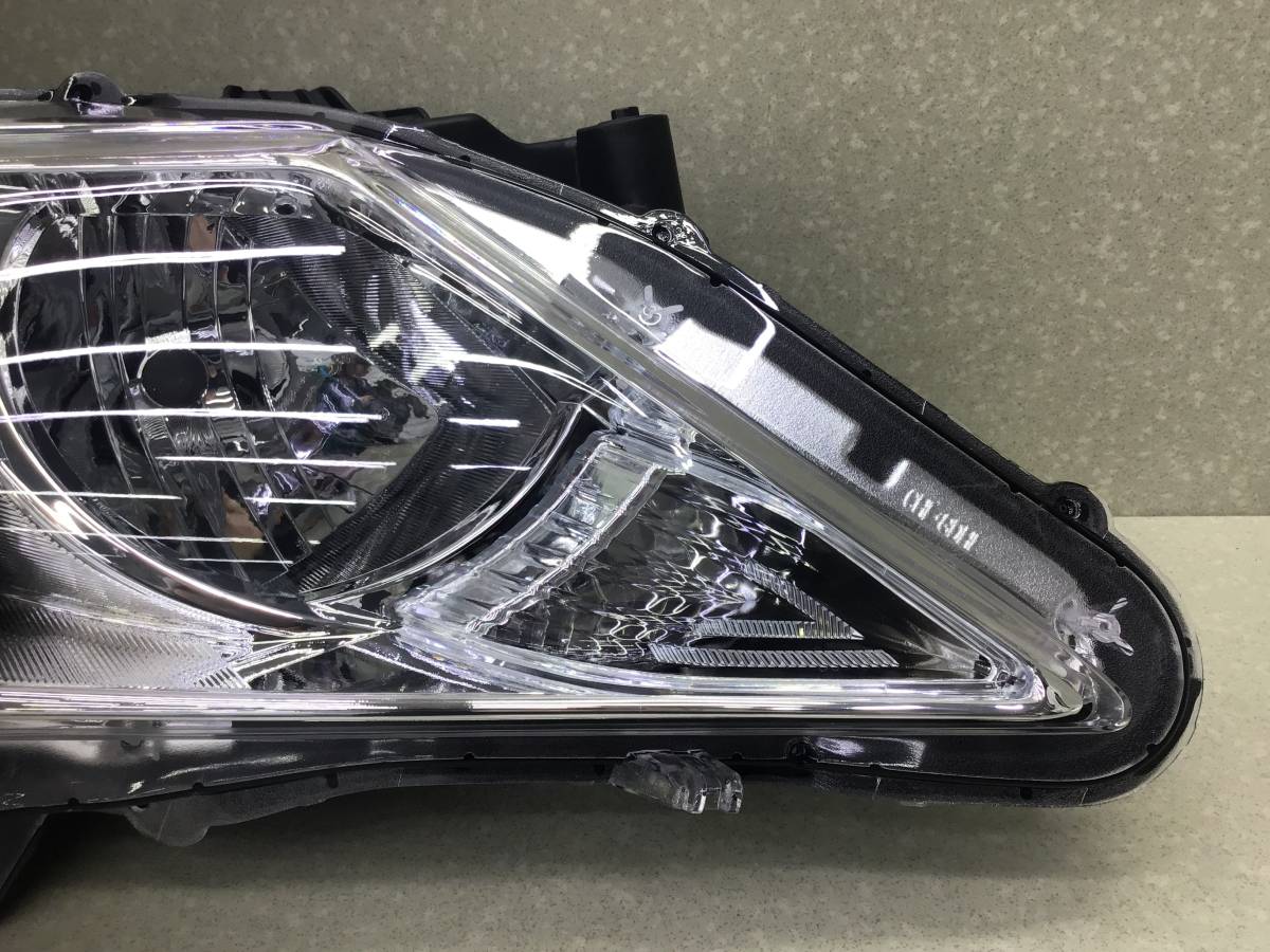 Фара правая Toyota Camry (V50) 2011-2017 Фара правая Toyota Camry (V50) 2011-2017