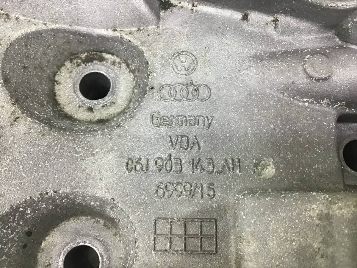 Кронштейн генератора Audi A3 (8P) 2004-2013 Кронштейн генератора Audi A3 (8P) 2004-2013