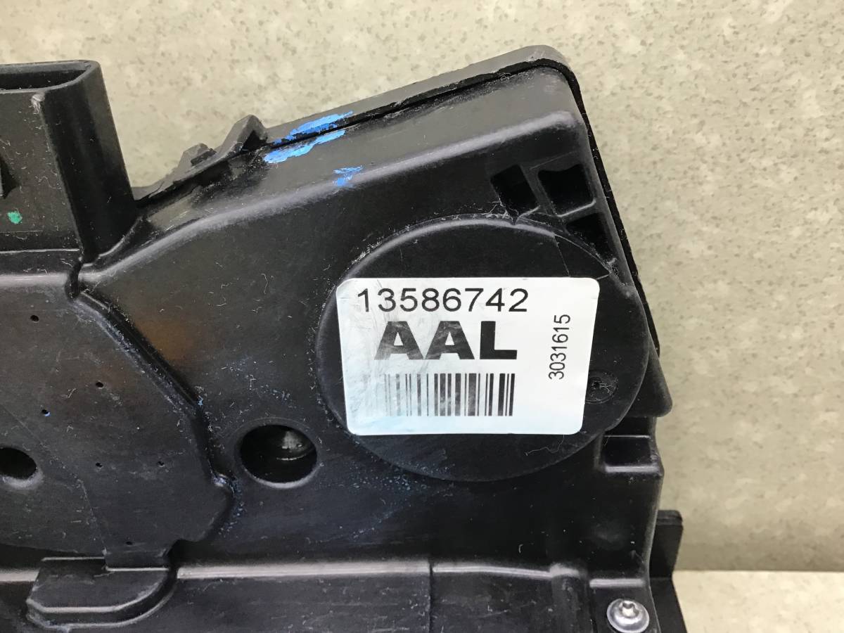 Замок двери задней левой Chevrolet Cobalt (T250) 2011-2015 Замок двери задней левой Chevrolet Cobalt (T250) 2011-2015