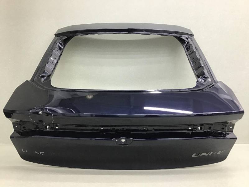 Дверь багажника Changan UNI-V 2021> Дверь багажника Changan UNI-V 2021>