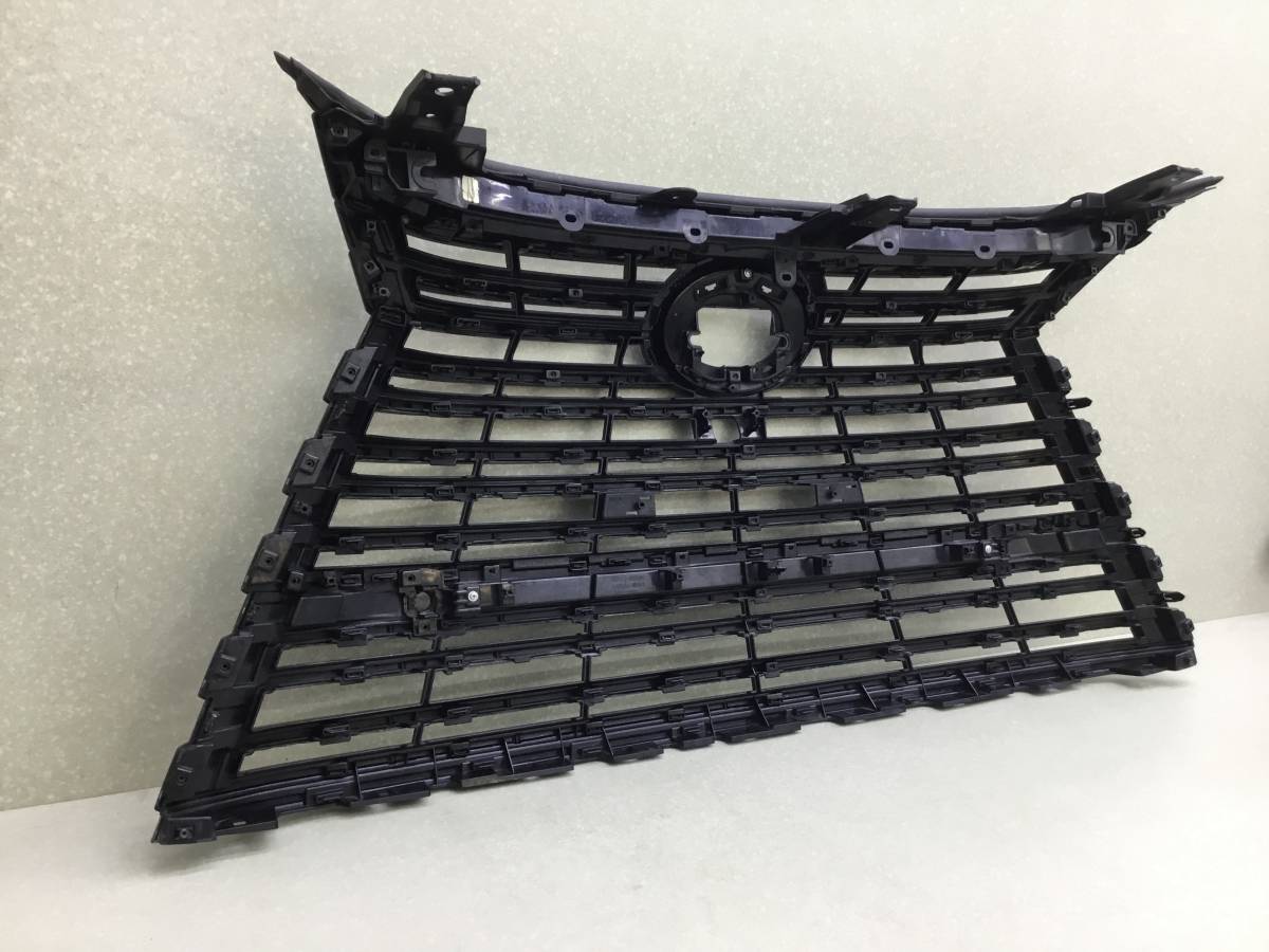 Решетка радиатора Lexus LX600 (VJA300) 2021 - 2022 Решетка радиатора Lexus LX600 (VJA300) 2021 - 2022