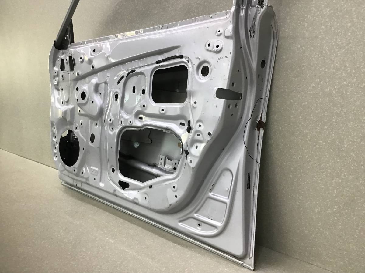 Дверь передняя правая Lexus IS 250/350 2005-2013 Дверь передняя правая Lexus IS 250/350 2005-2013