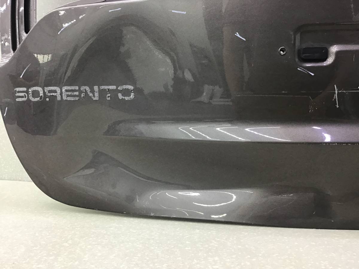 Дверь багажника Kia Sorento (XM) 2009-2021 Дверь багажника Kia Sorento (XM) 2009-2021