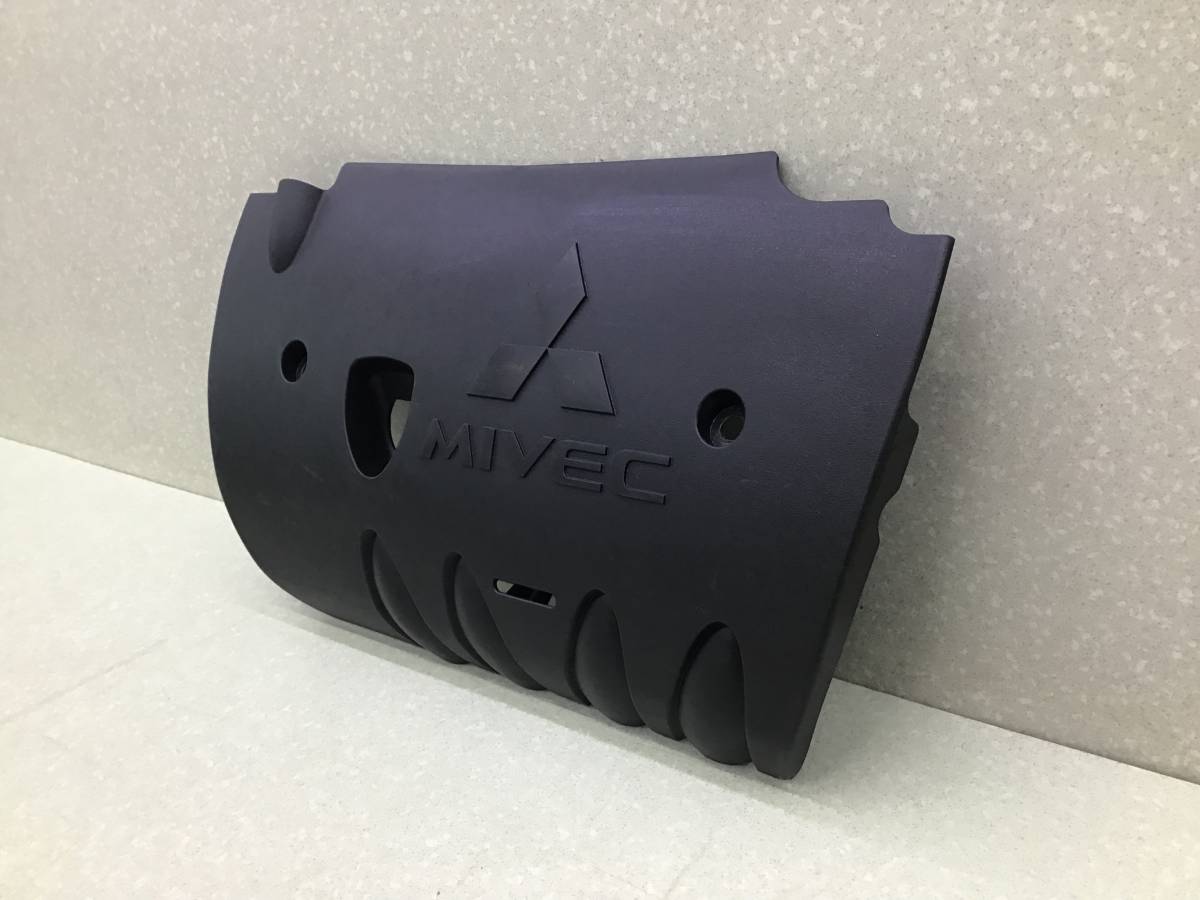 Крышка двигателя декоративная Mitsubishi Outlander (GF) 2012>