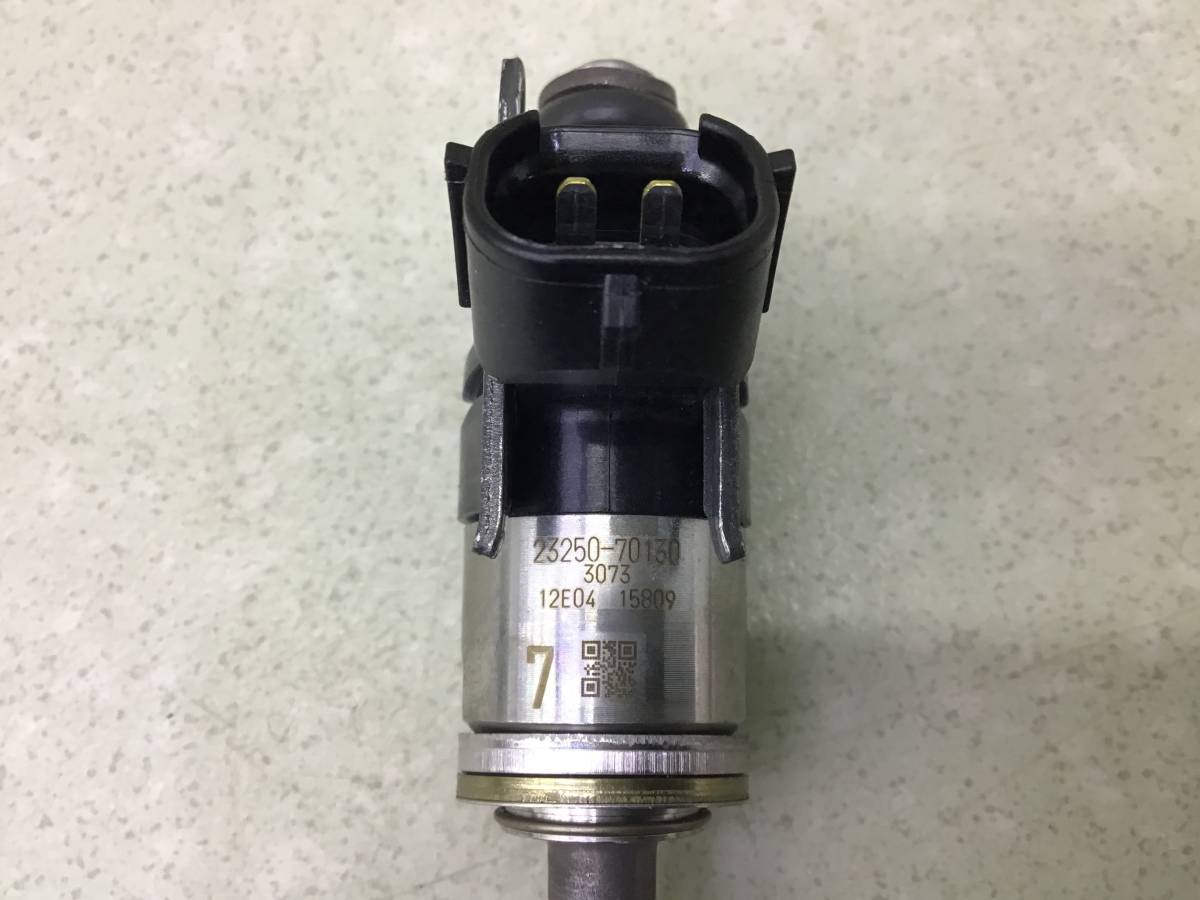 Форсунка инжекторная электрическая Toyota Land Cruiser (J300) 2021>