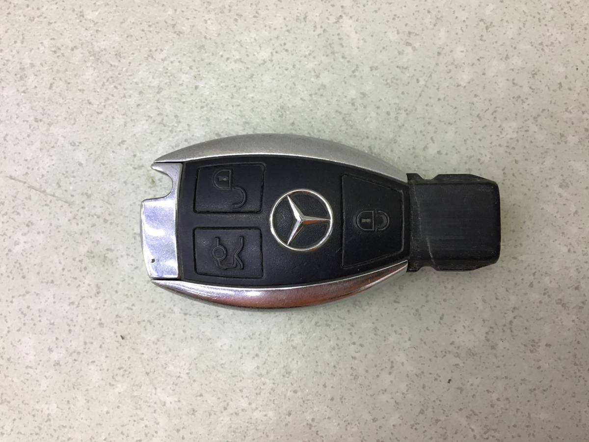Считывающее устройство ключа Mercedes-Benz E-Class (W212) 2009-2016 Считывающее устройство ключа Mercedes-Benz E-Class (W212) 2009-2016