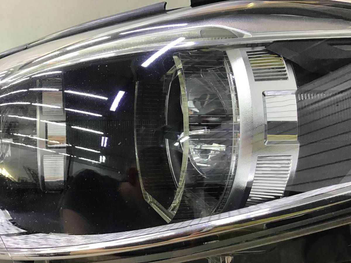 Фара левая BMW 5-series F10/F11 2009-2016 Фара левая BMW 5-series F10/F11 2009-2016