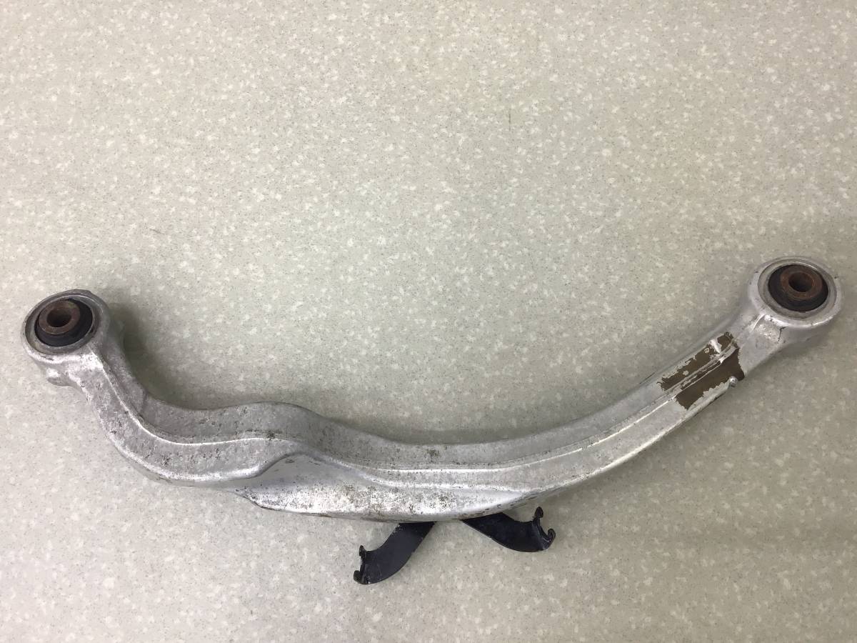 Рычаг задний поперечный Nissan Qashqai (J10) 2006-2013 Рычаг задний поперечный Nissan Qashqai (J10) 2006-2013