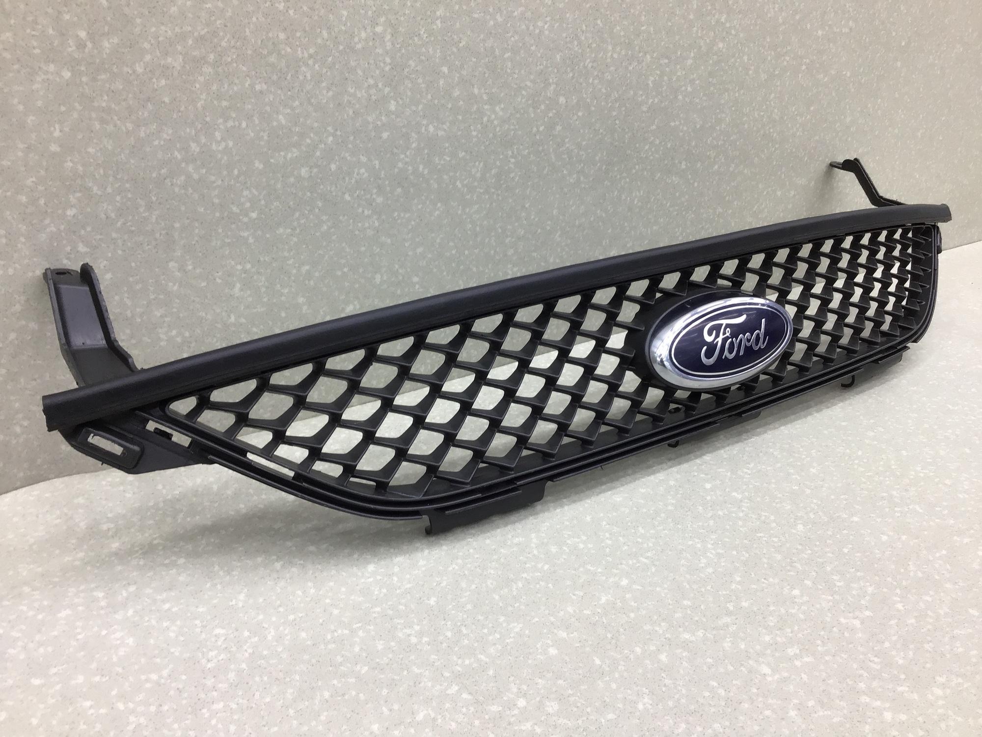 Решетка радиатора, Ford Galaxy 2006-2015 Решетка радиатора, Ford Galaxy 2006-2015