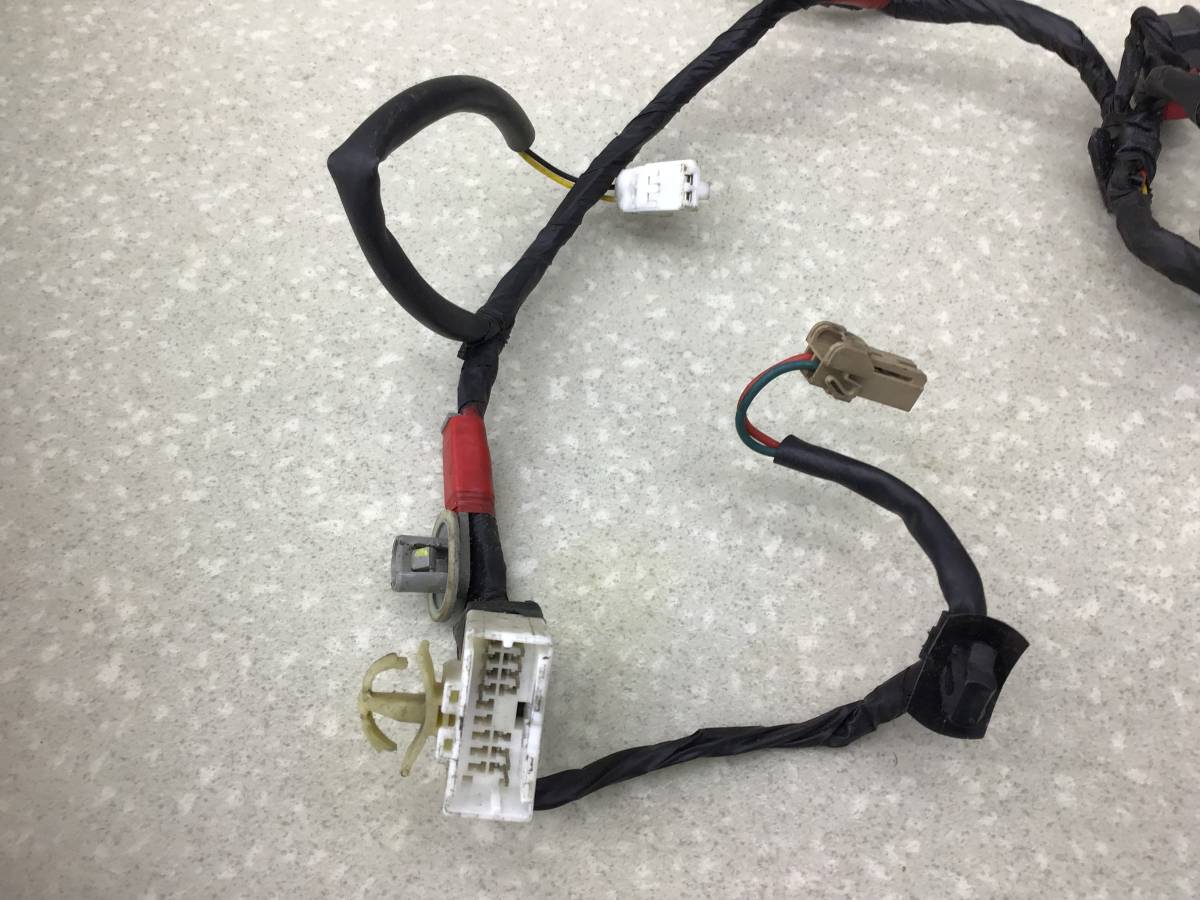 Проводка двери Kia Sorento (XM) 2009-2021 Проводка двери Kia Sorento (XM) 2009-2021