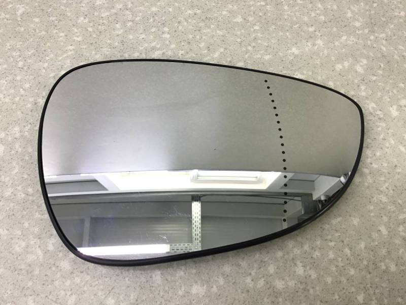 Стекло зеркала электрического правого Ford Fiesta (CB1) 2008-2019 Стекло зеркала электрического правого Ford Fiesta (CB1) 2008-2019