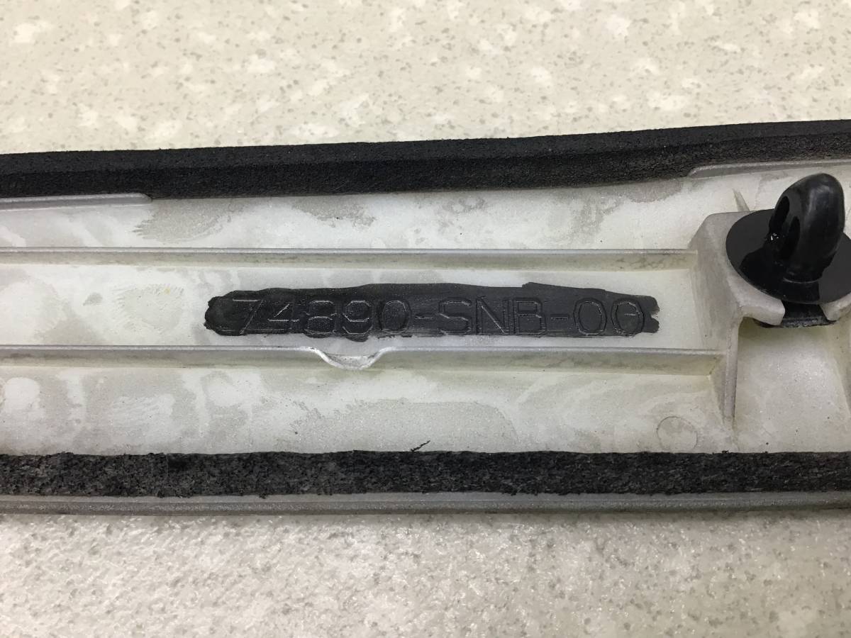 Накладка крышки багажника Honda Civic 5D (FK2, FK3) 2012-2017 Накладка крышки багажника Honda Civic 5D (FK2, FK3) 2012-2017