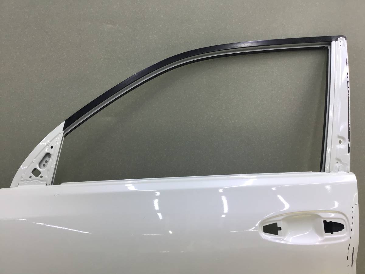 Дверь передняя левая Toyota Land Cruiser Prado (J150) 2009> Дверь передняя левая Toyota Land Cruiser Prado (J150) 2009>