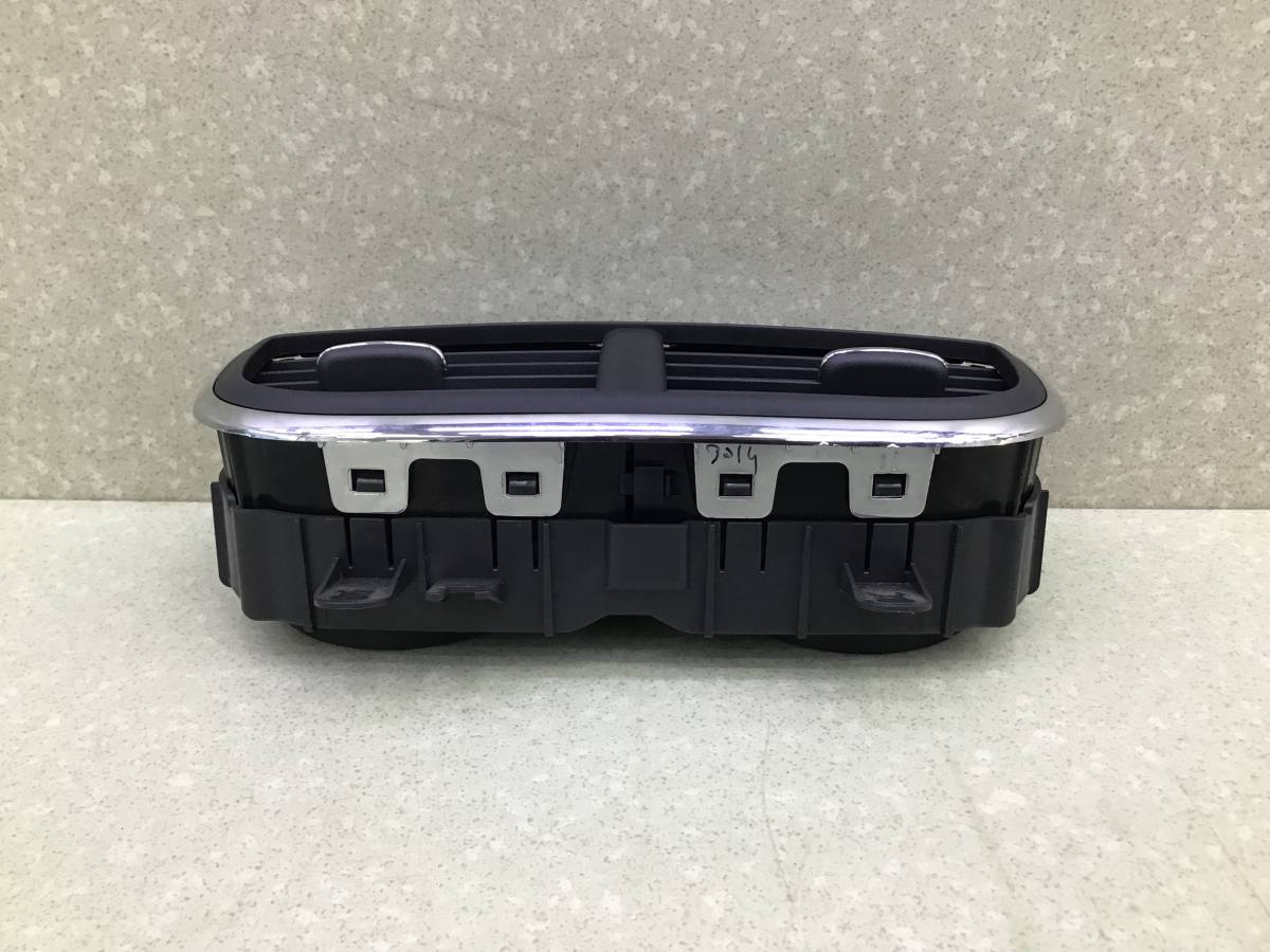 Дефлектор воздушный Nissan Terrano 3 (D10) 2014-2022