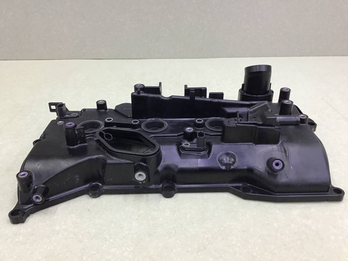 Крышка головки блока (клапанная) Toyota Land Cruiser (J300) 2021>