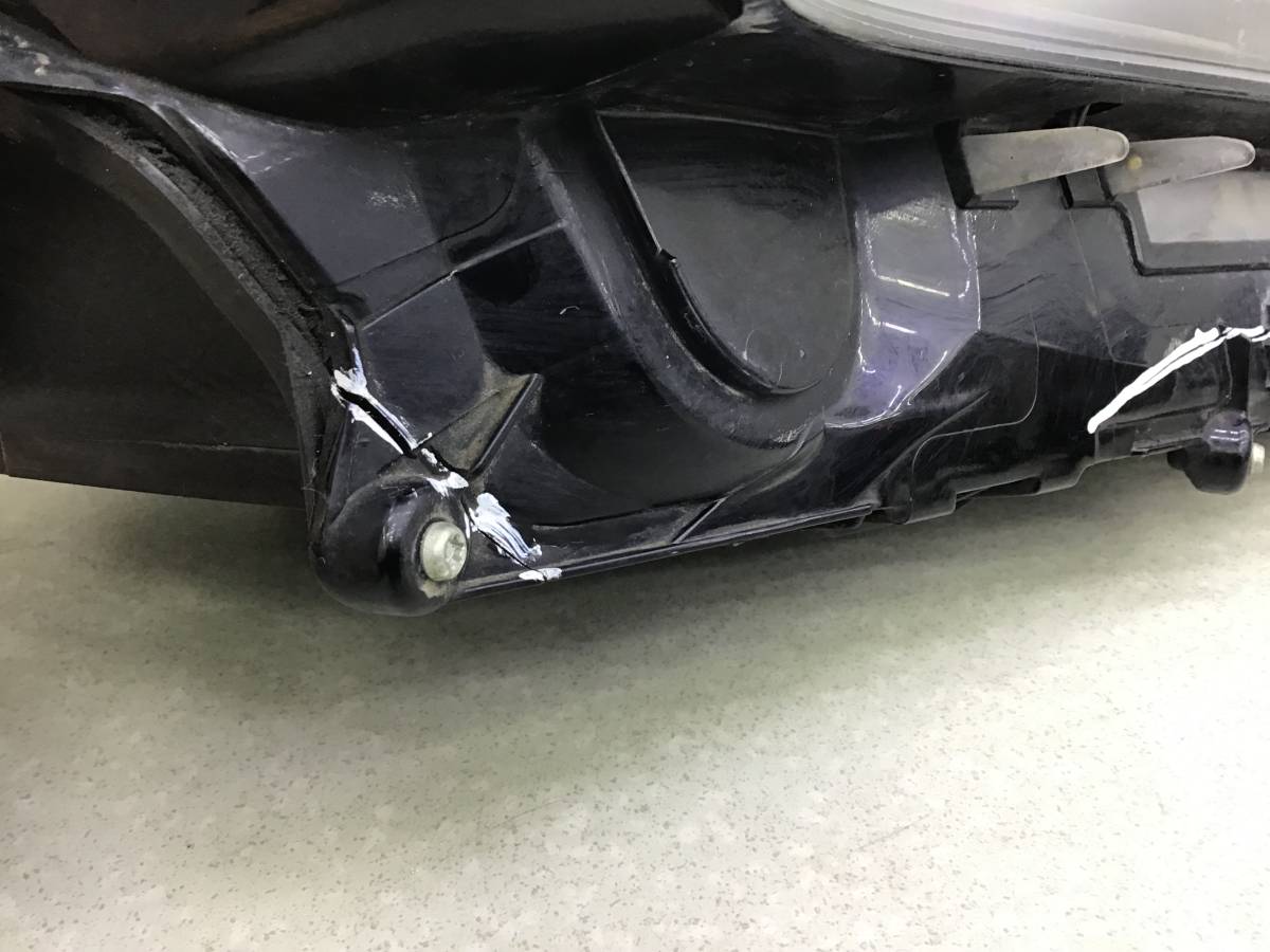 Фара правая Lexus NX 200 (ZGZ10) 2014-2021 Фара правая Lexus NX 200 (ZGZ10) 2014-2021