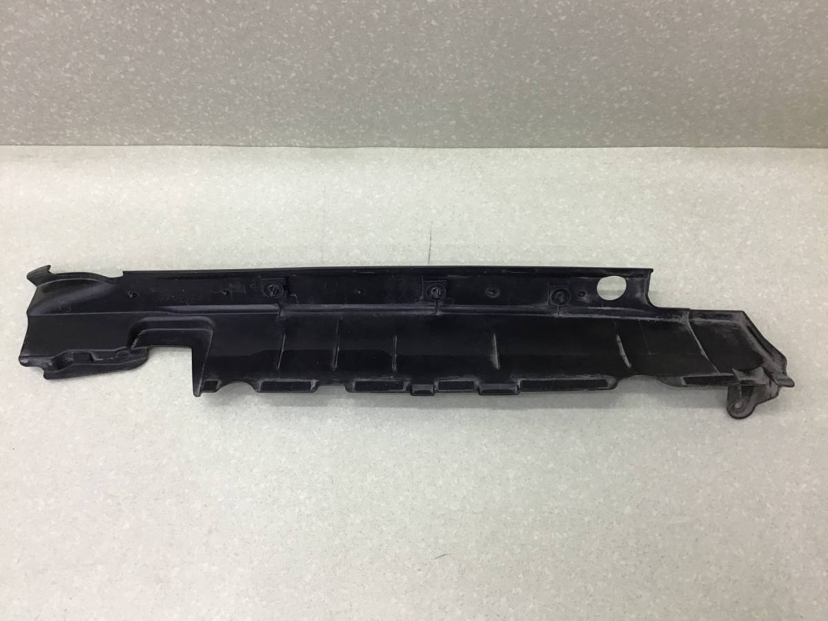 Накладка (кузов внутри) Lexus LX450D /570 (VDJ201) 2015-2022 Накладка (кузов внутри) Lexus LX450D /570 (VDJ201) 2015-2022