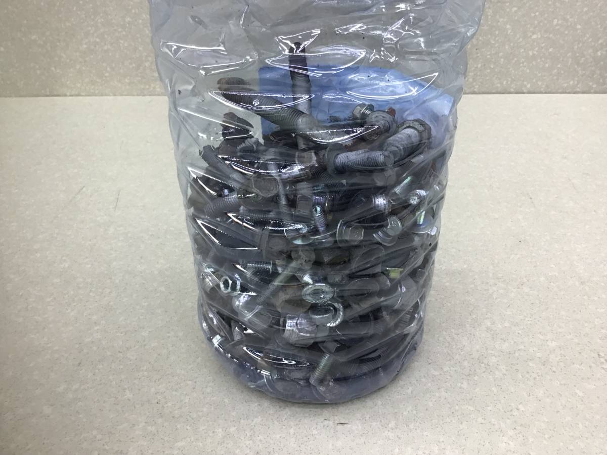 Болты  Hyundai Solaris 2 (HCR) 2017-2020