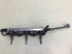 Рейка топливная (рампа) Toyota Land Cruiser (J300) 2021>