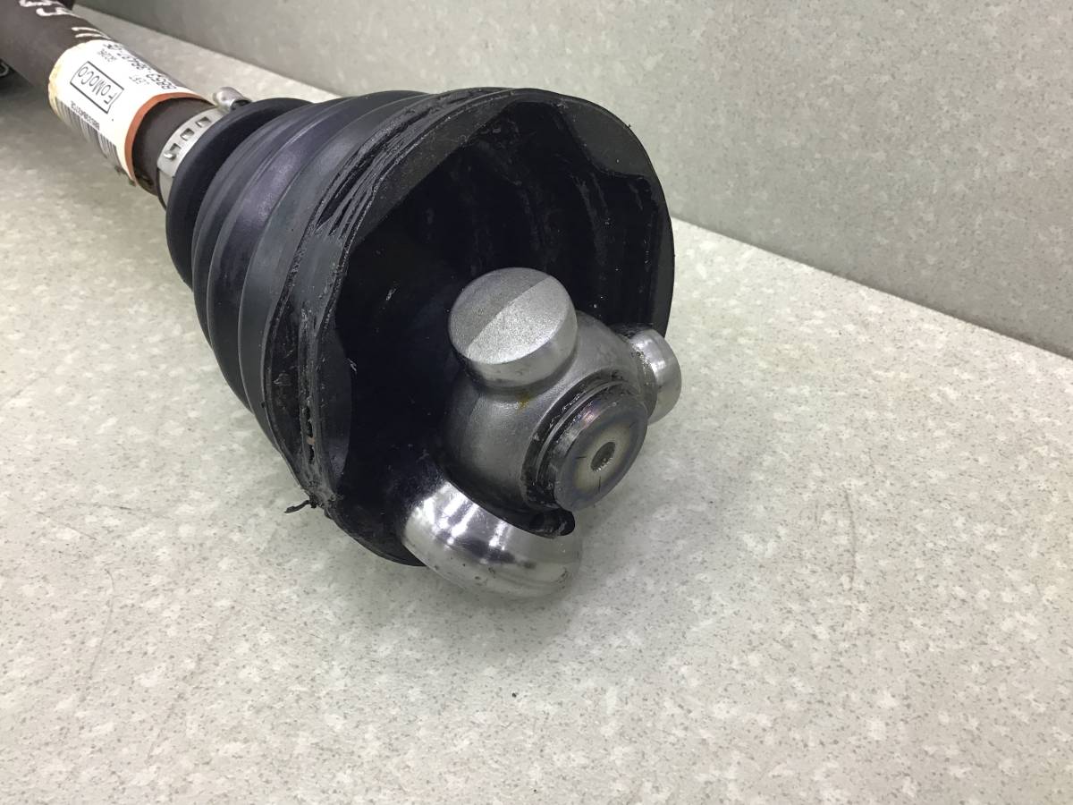 Полуось передняя левая Ford Explorer (U502) 2010-2019 Полуось передняя левая Ford Explorer (U502) 2010-2019