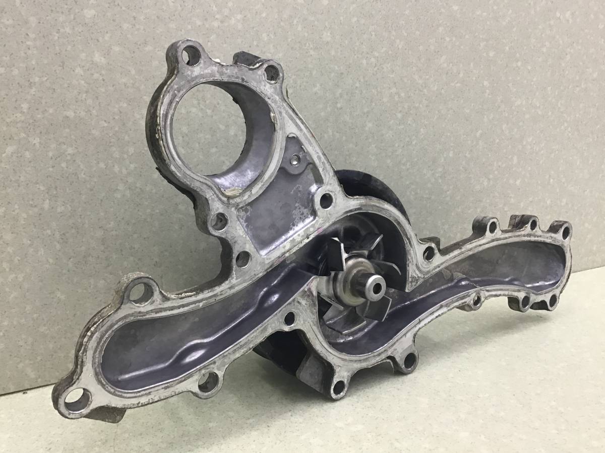 Насос водяной (помпа) Toyota Highlander (U50) 2013-2020