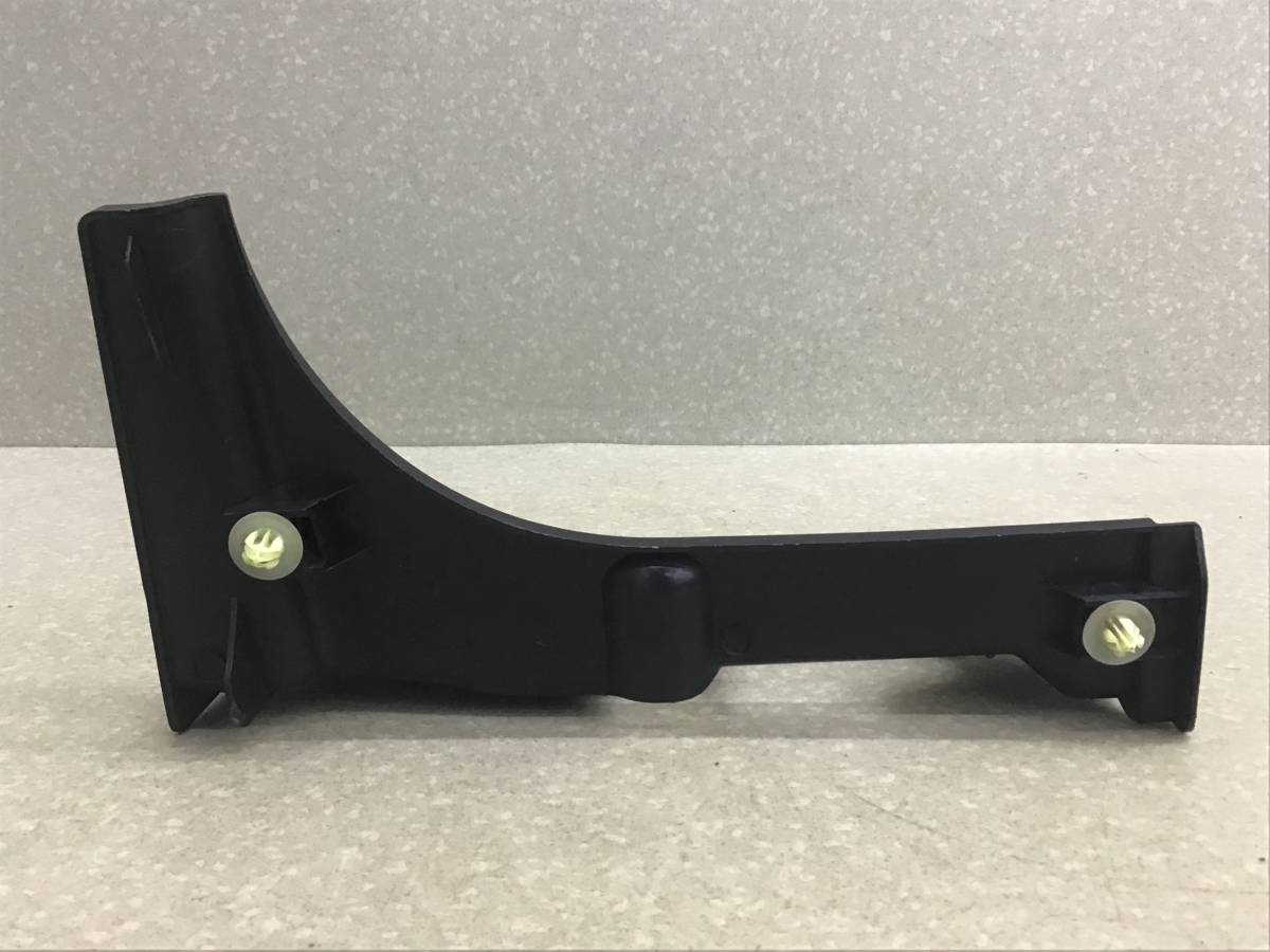 Накладка (кузов внутри) Toyota Land Cruiser 11 (VDJ200) 2007-2021 Накладка (кузов внутри) Toyota Land Cruiser 11 (VDJ200) 2007-2021