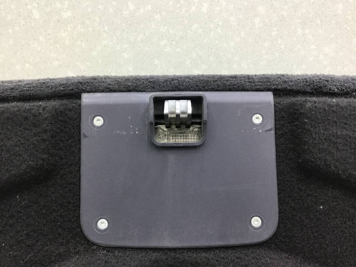 Пол багажника Volkswagen Touareg (7L) 2002-2010 Пол багажника Volkswagen Touareg (7L) 2002-2010