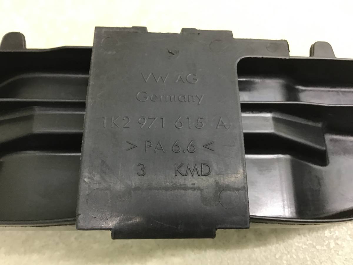 Кронштейн (сопут. товар) Skoda Octavia A5 (1Z5) 2004-2013 Кронштейн (сопут. товар) Skoda Octavia A5 (1Z5) 2004-2013
