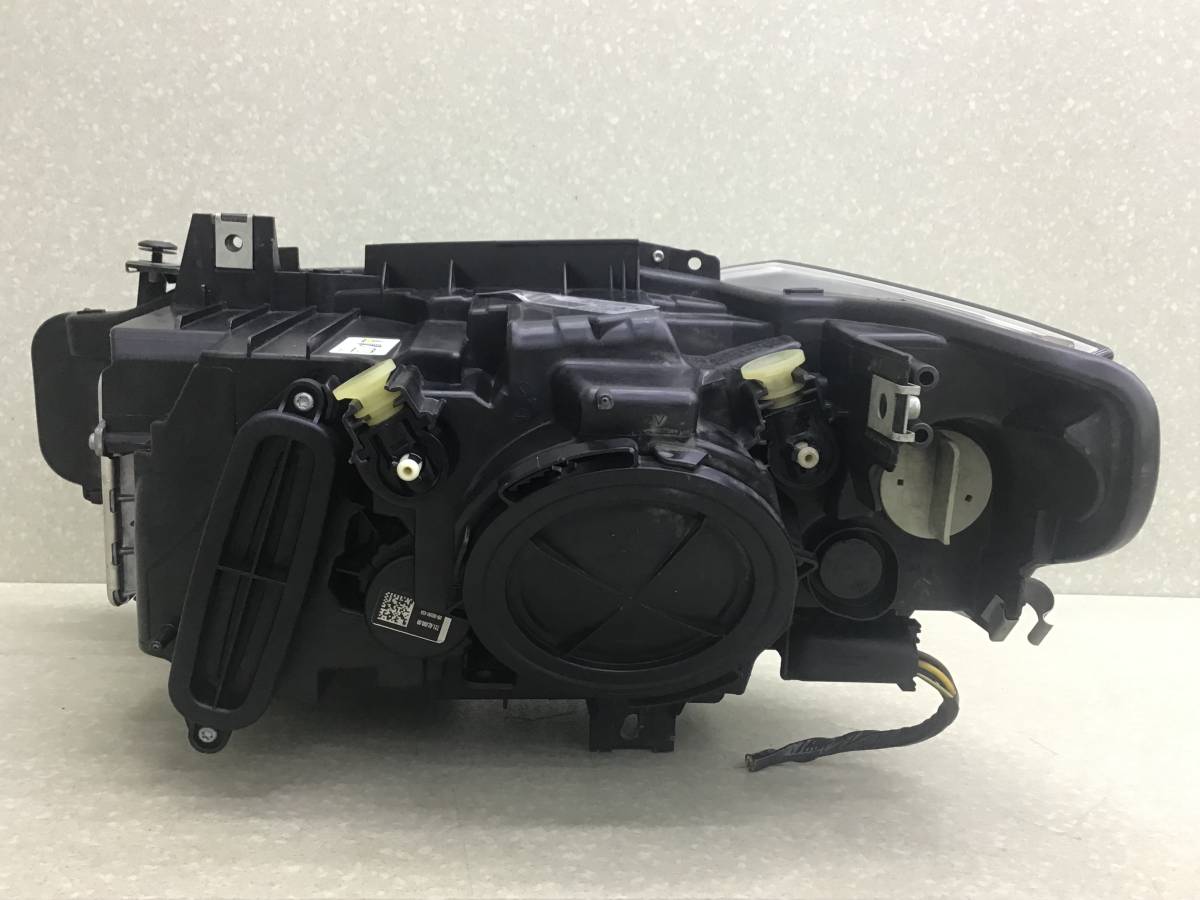 Фара правая BMW 3-series F30/F31 2011> Фара правая BMW 3-series F30/F31 2011>
