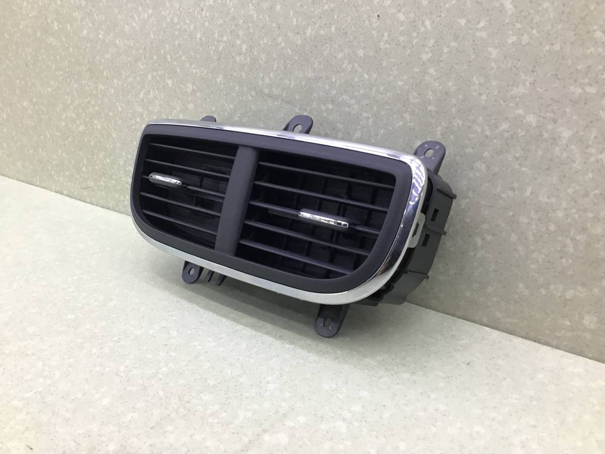 Дефлектор воздушный Nissan Terrano 3 (D10) 2014-2022