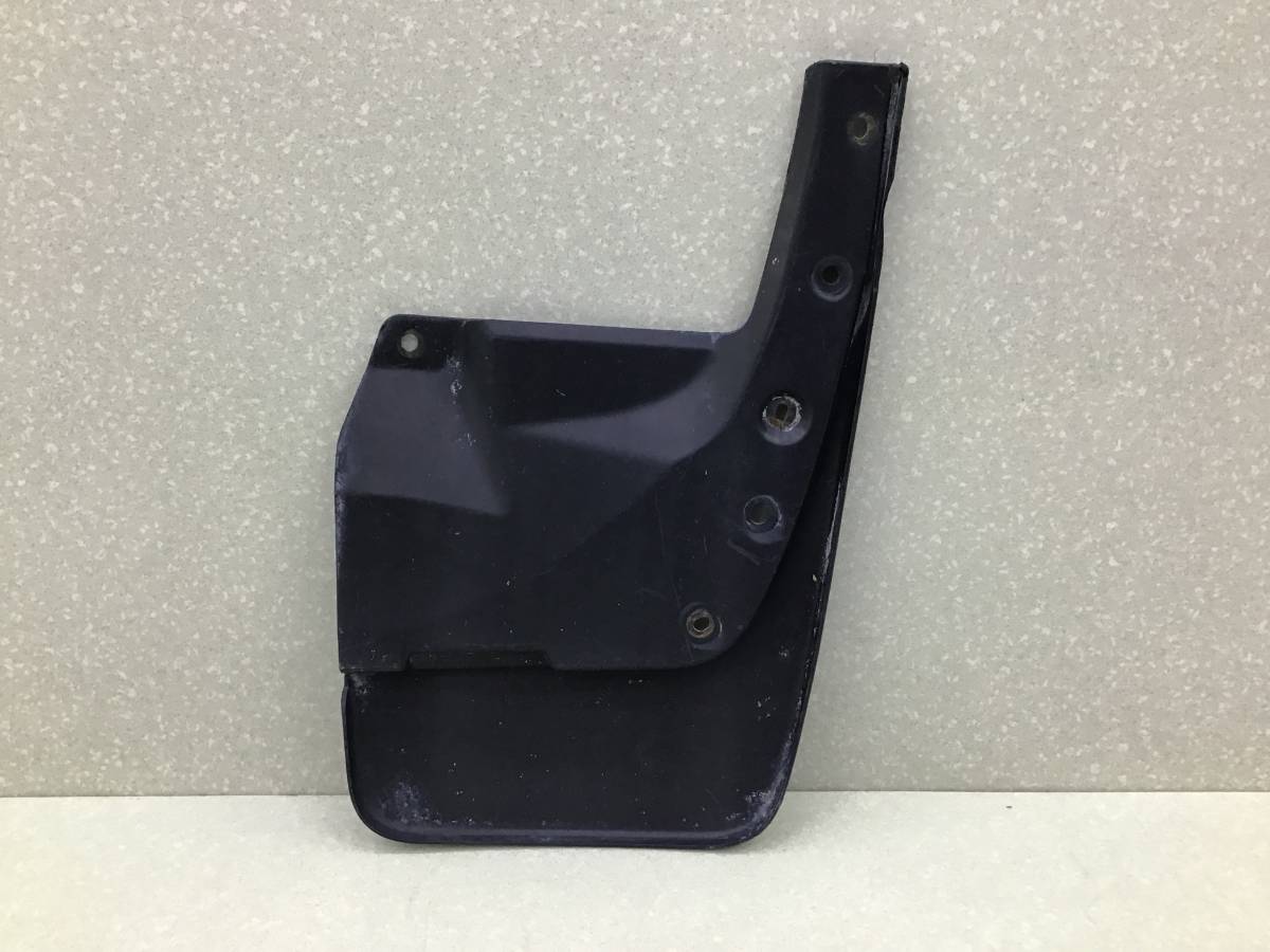 Брызговик передний левый Toyota Land Cruiser Prado (J150) 2009>