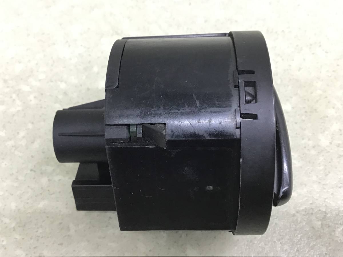 Переключатель света фар Volkswagen Passat B6 2005-2010 Переключатель света фар Volkswagen Passat B6 2005-2010